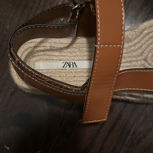 Zara Sandal - Picture 9 of 9